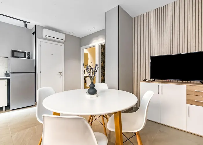 City Suites